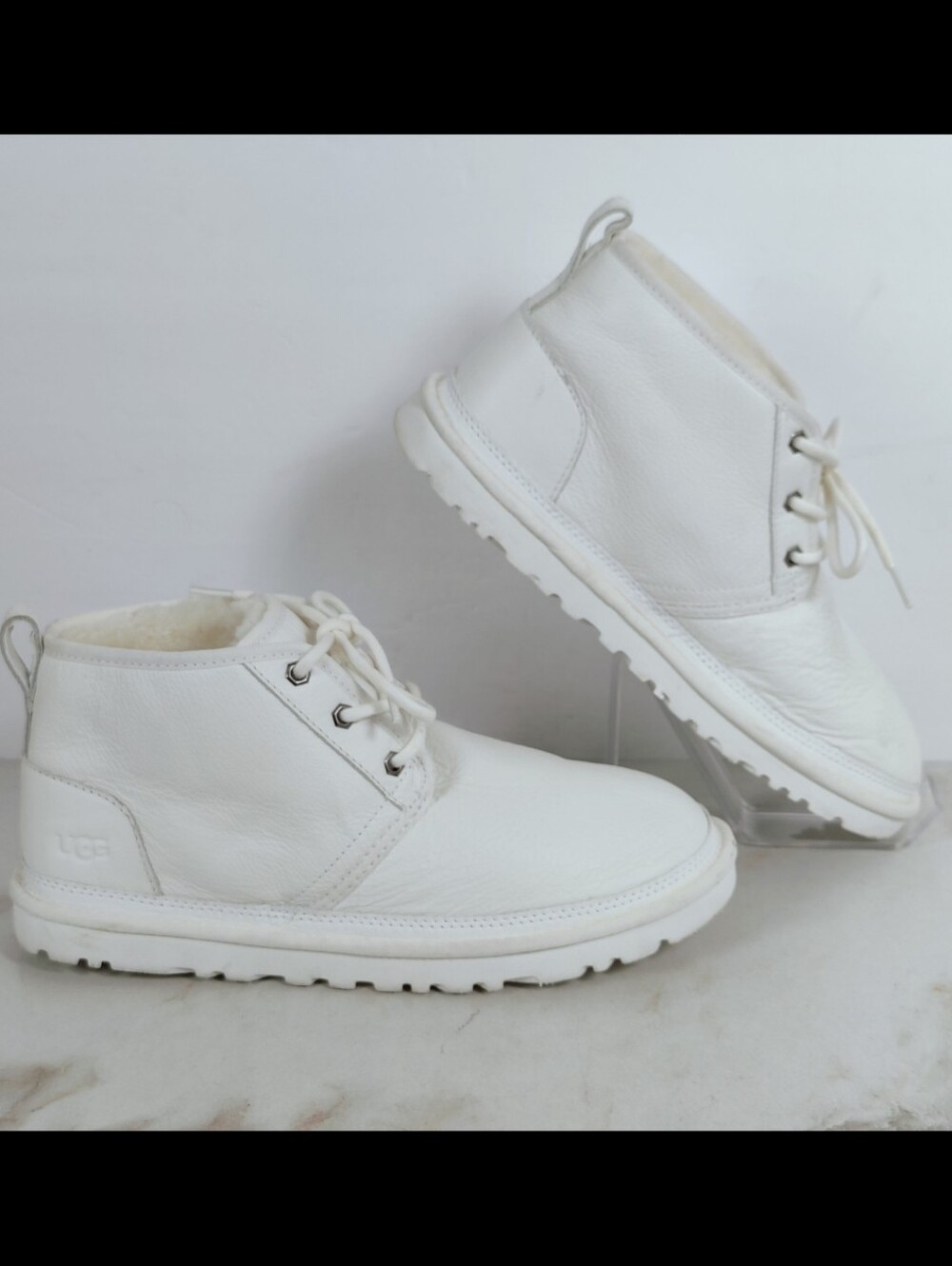 UGG Men's Neumel White Leather Sheepskin Chukka Boots, Sz 9